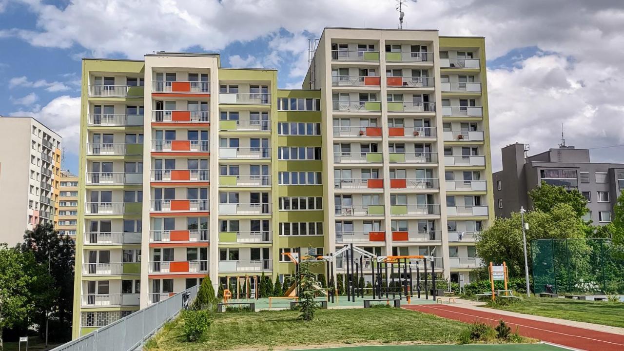 Eislerova Kolej Jarov Hostel Прага Екстериор снимка